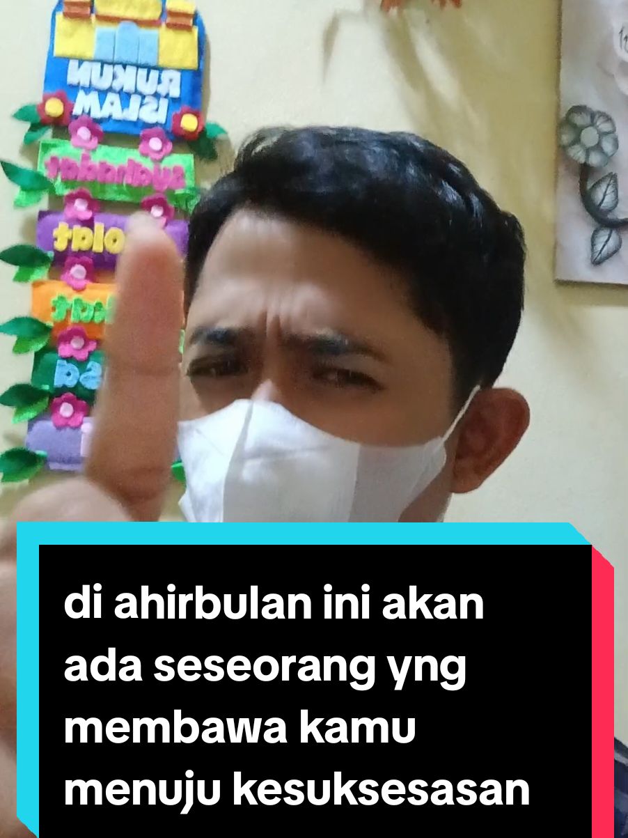 di ahirbulan ini akan ada seseorang yng membawa kamu menuju kesuksesan‼️#paranolmal #eman #sukses #fyp #percaya #viralvideo #