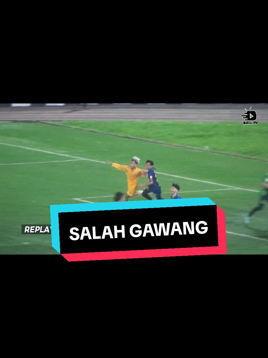 OWN GOAL SEDIH ❌ OWN GOAL SELEBRASI ✅ #psgar #shaolinsoccer #funfootball #fungootballbandung #bandung #malaysia #klantan #foryou #fyp 