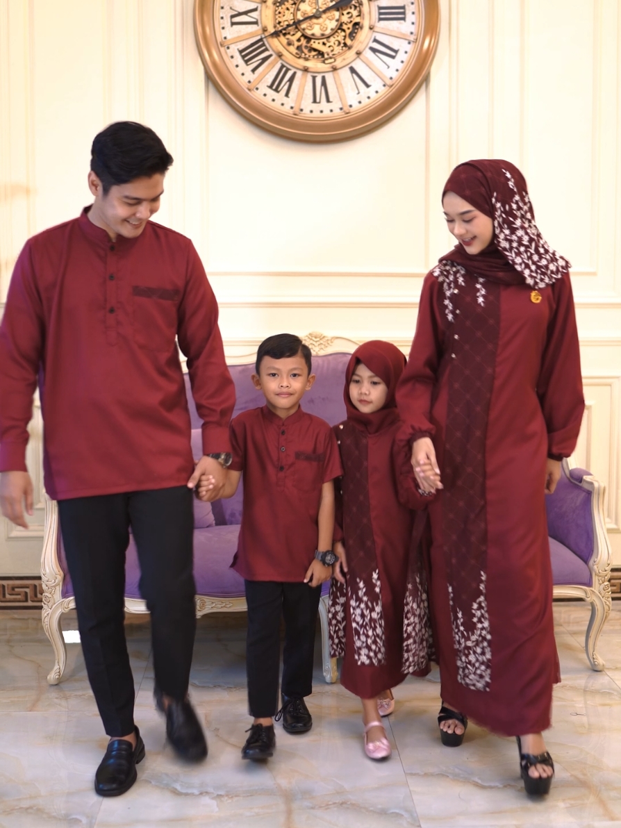 NAZETA GAMIS SARIMBIT LEBARAN 2025. SATU KELUARGA HANYA 300RIBUAN SAJA. #SiapaSangka #sarimbitkeluarga #sarimbitlebaran #couple #gamis #gamislebaran 