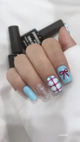 Give yourself a diy manicure on your days off 💅🤩💙 #jodsone #blackfriday #nails #foryo #DIY #nailart #manicure💅 #tiktokshopblackfriday #tiktokshop #blue #flypシ #style 