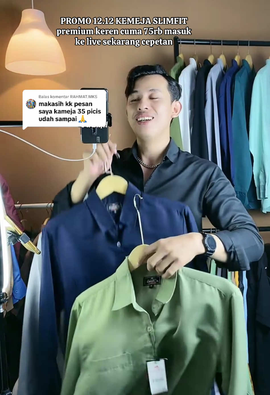 Membalas @RAHMAT.MKS PROMO 12.12 kemeja slimfit premium keren cuma 75rb masuk ke live sekarang cepetan. Terimakasih untuk yang sudah order #kemejapolos #kemejapremium #kemejalenganpanjang 