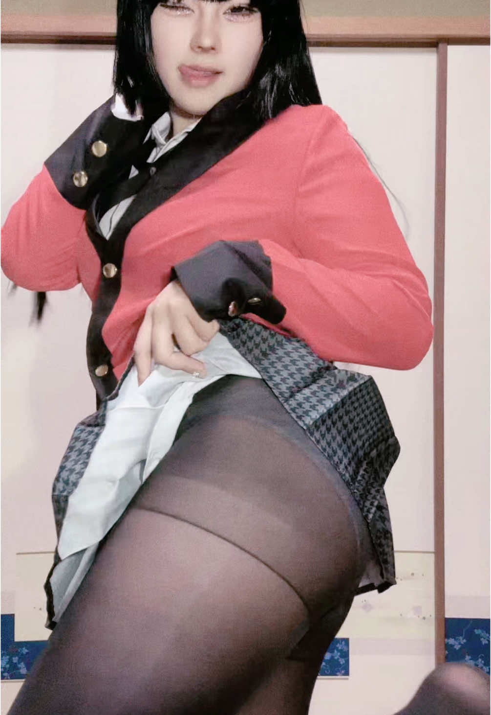 目指せ万バズ🫵 #cosplay #cosplayer #コスプレ #コスプレイヤー #賭ケグルイ #kakegurui #kakeguruicosplay #蛇喰夢子 