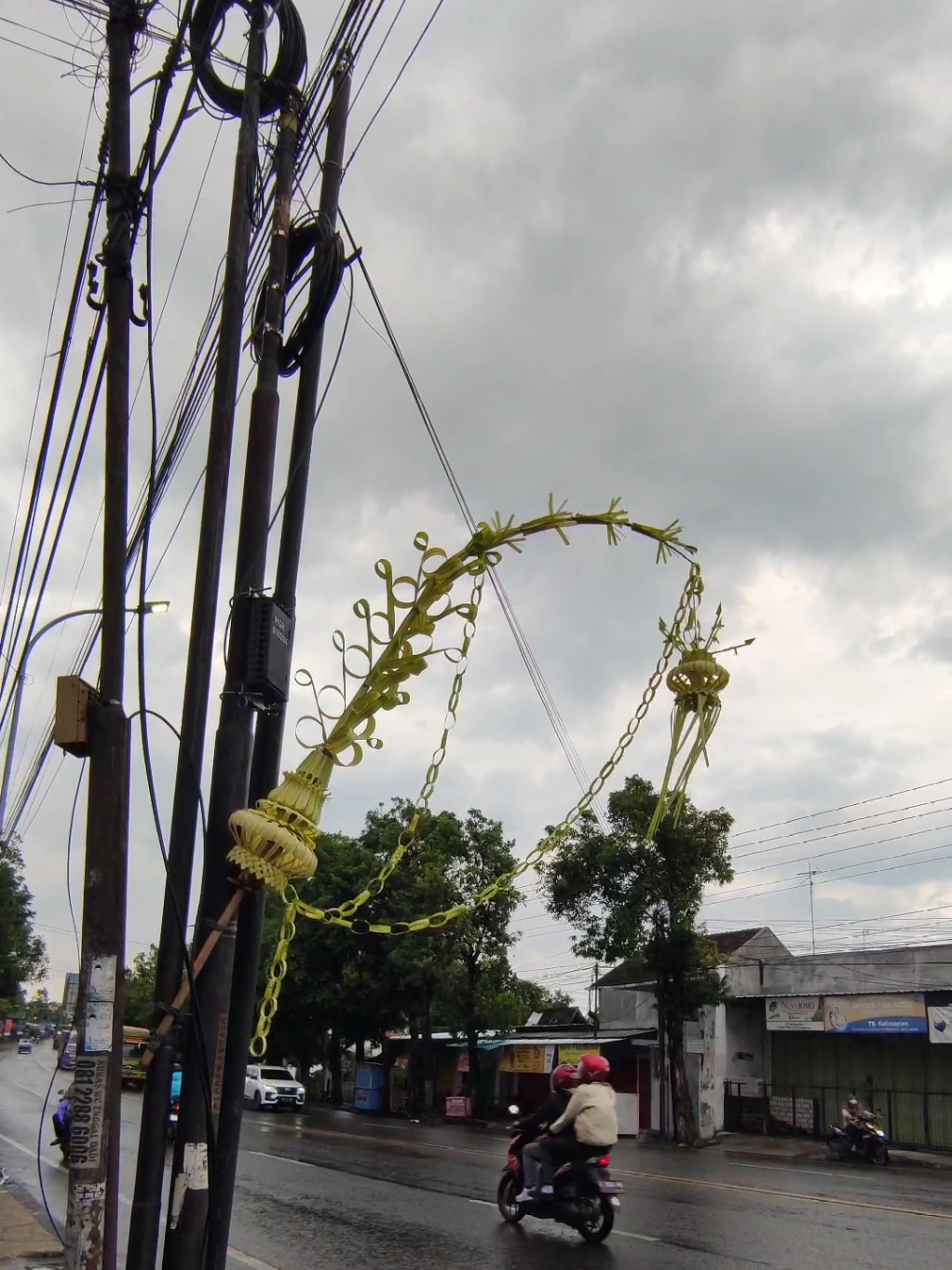 pesona fresh flower 80jt bonus dekor sak bojone🤣 #SiapaSangka #janur #janurkuning #janurkuningrembang #janurkuningproduction 