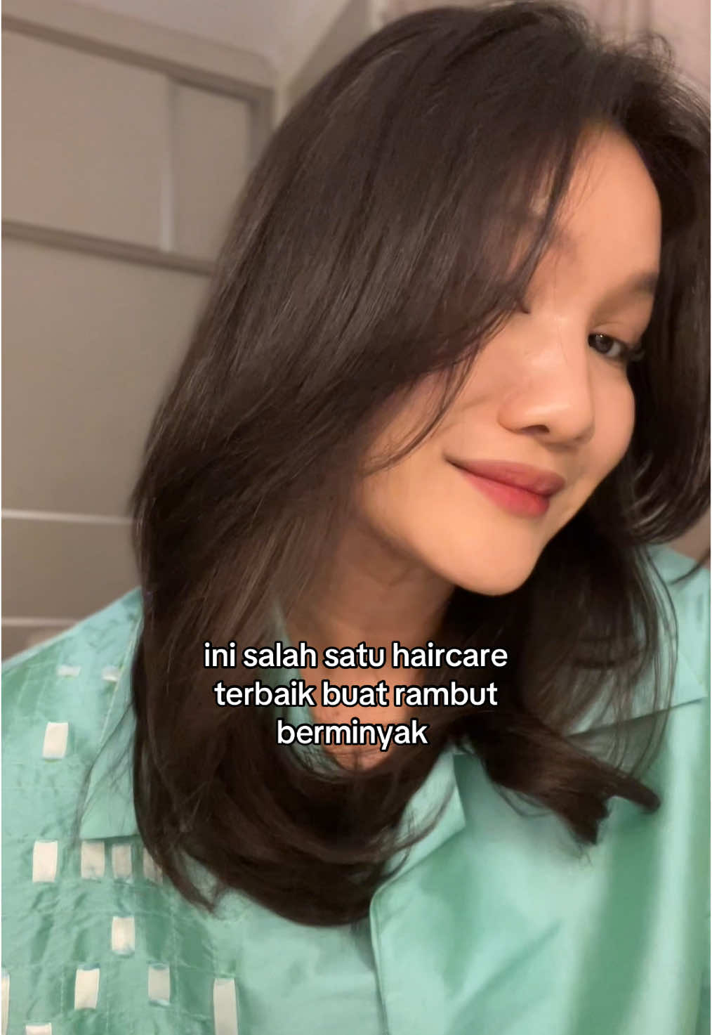 skincare but for your hair 💆🏻‍♀️ #hair #hairtok #haircare #skincareforyourhair #hairstyle #elselvehyaluronpure #lorealparishaircareid #haircut @lorealindonesia @L’Oreal Paris Makeup & Hair 