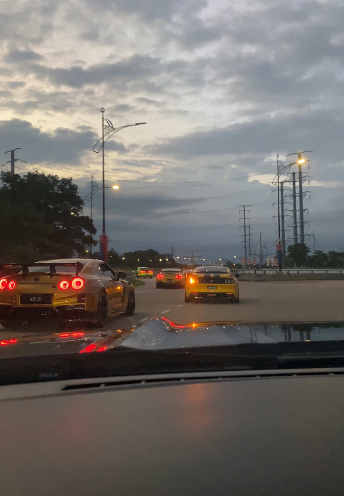 GTR or Mustang GT🔊🔊 