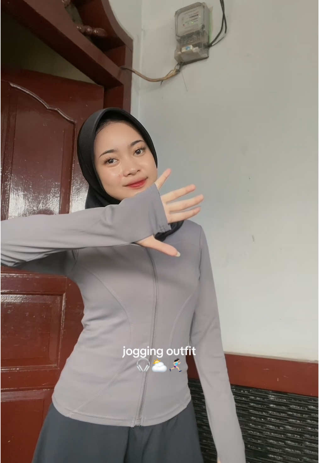 jaket anti uv kesukaan aku !!🤩