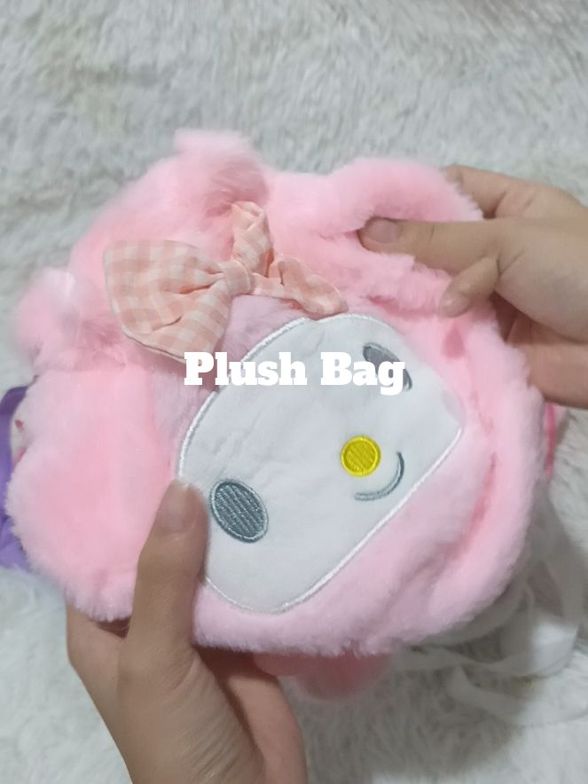 Perfect gift para sa ating nga inaanak na kikay😍 #gift #giftideas #perfectgift #perfectgiftforkids #giftforkids #giftforkidsgirl #bag #bagforkids #plushbag 