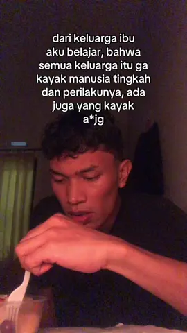 mentang-mentang berada🫵