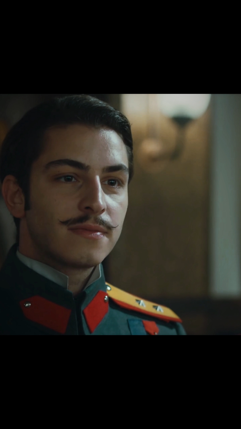 #тымояродина #боранкузум #турецкиесериалы #turkishseries #leonhilal #miraydaner #borankuzum #vatanimsensin 