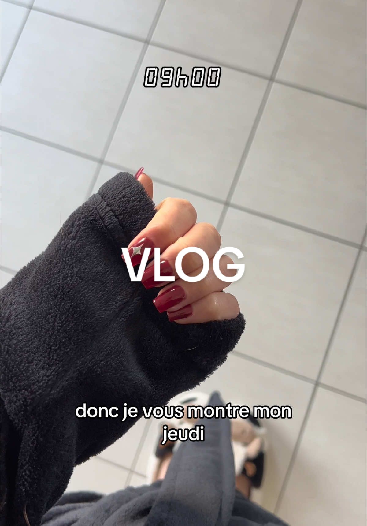 Vlog d’un jeudi avec moi 🫶🏼🧪🎄🫧 #skin #skincare #christmas #christmasvlog #Vlogmas #Vlog #spendthedaywithme #comewithme #dailyvlogs #skincareroutine 