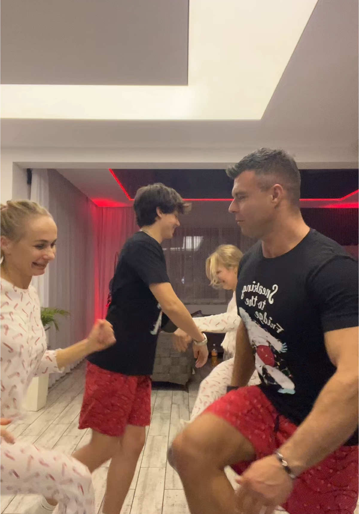 potańcówka z Koziołkami 🫶 @Santia• ig:santiakz @Marika🤍 @Grzegorz Kozlowski 