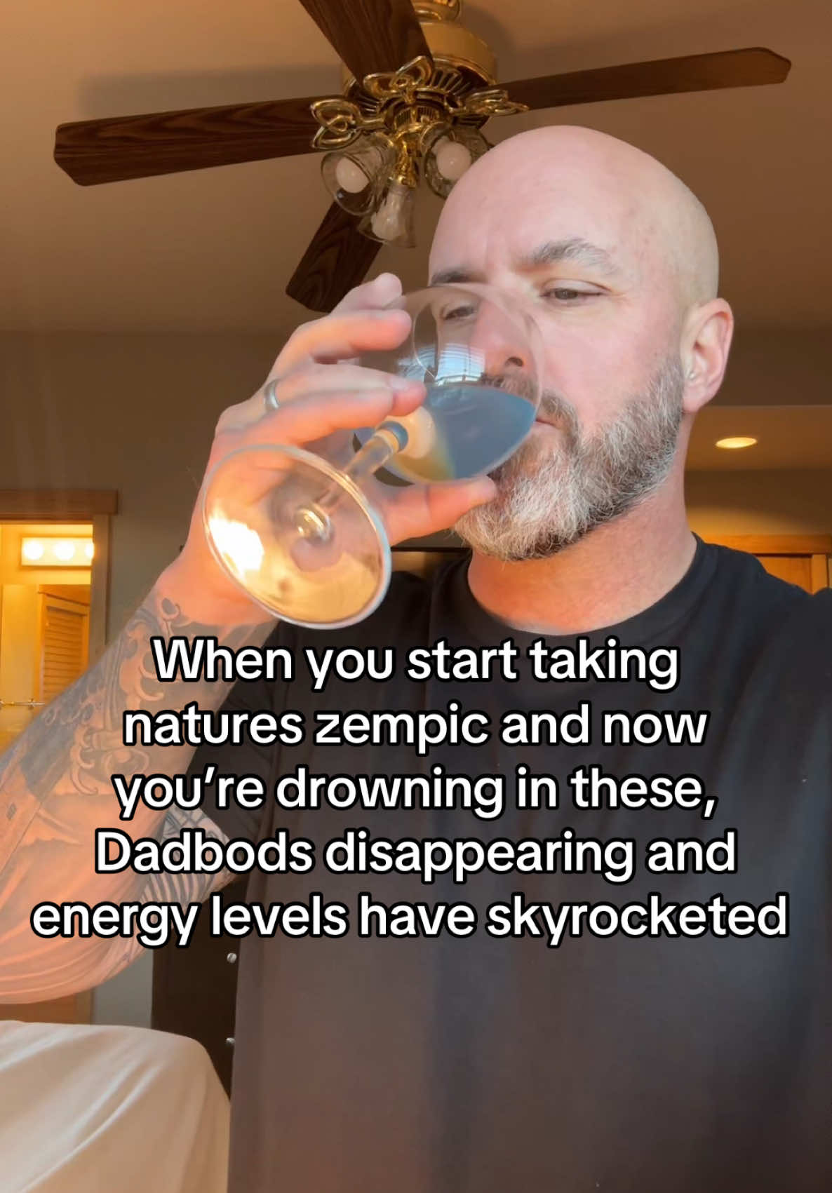 Ive been on and off this little blue drink for the past 3 months now and WOW! No wonder why the reviews are crazy good! Flash Sale happening right now on 2 packs, but I don’t know for how much longer. Get ready for the new year now and save big! #nello #nellosupercalm #nellosupercalmdrink #ashwagandha #ltheanine #vitd #magnesium #ttshop #TikTokShop #viraltiktok 