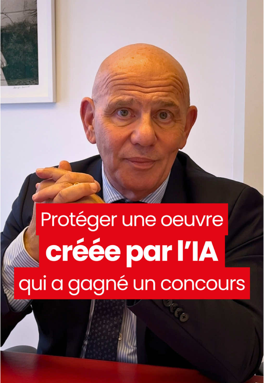 Vous gagnez un concours grâce a une création réalisée avec l’intelligence artificielle 🥇 Se pose alors la question de la protection de votre œuvre au titre du droit d’auteur.  Mais, les choses ne sont pas si simples… Sans intervention humaine, il n’est pour l’instant pas possible de protéger « son » œuvre 🧠 #droit #copyright #avocat #oeuvres #pourtoi #fyp 