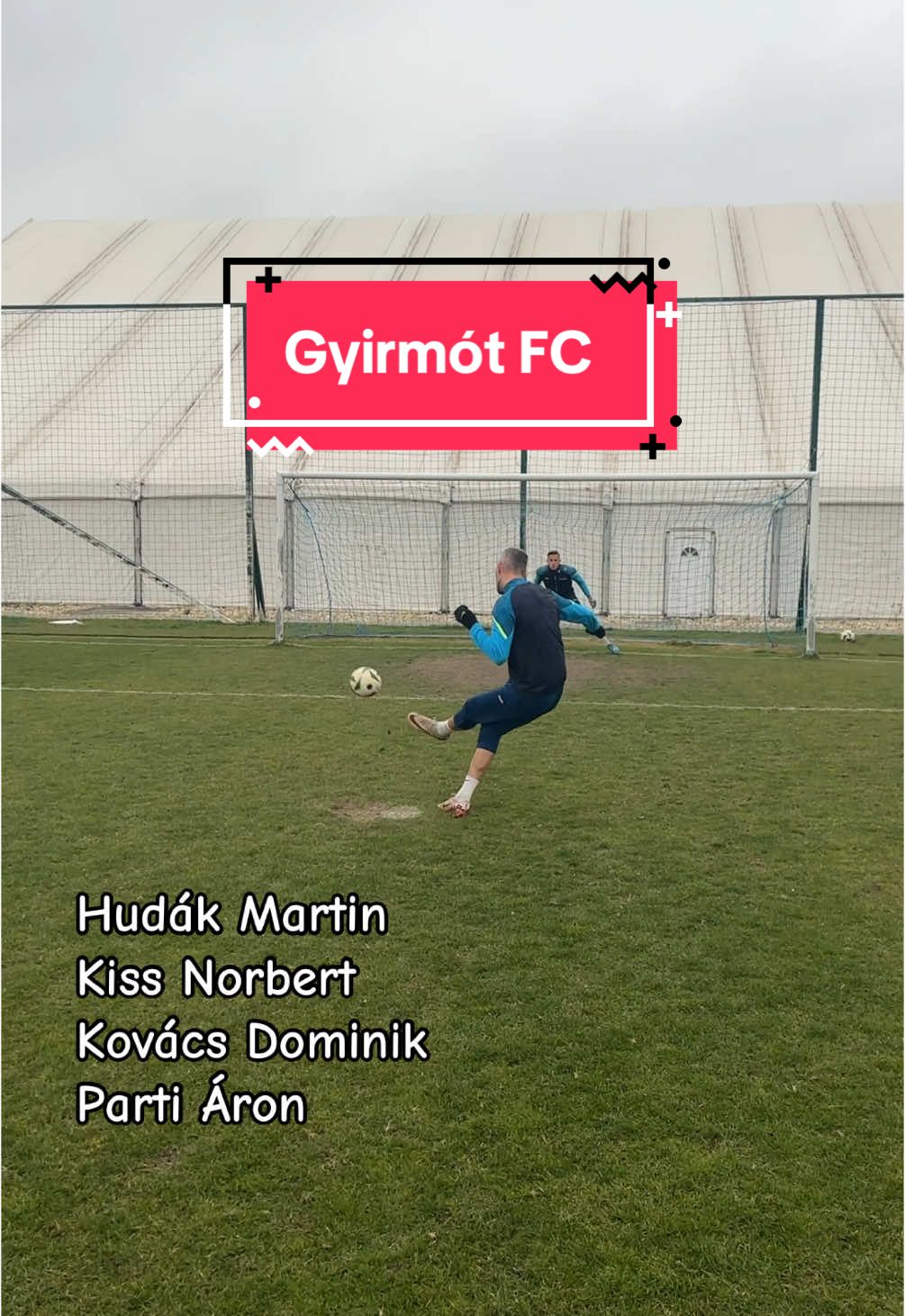 Gyirmóton játszottunk a játékosokkal, szerintünk jól sikerült! 😅⚽️ Itt is készítettünk riportot a Youtube csatornánkra, hamarosan azt is láthatjátok majd. #molkupa #gyirmot 