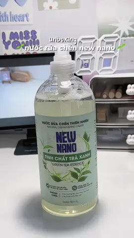 từ ngày dùng nước rửa chén này tui k còn khô tay lun á 🥰 #newnano #nuocruachennewnano #nuocruachenthiennhien #antoanlanhtinh #fyp #fyp #viral #xuhuong #xuhuongtiktok 