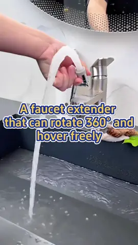 #faucetextender #faucet #KitchenHacks #kitchengadgets #rotatablefaucet #sinkaccessories #sink 