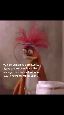 I still get flashbacks of this, to be clear I have never curtseyed to anyone before or after this moment. at least it gave people a a laugh #trending#fyp#embarrassing#corporatemillennial#foryoupage