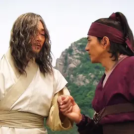 Jumong with Hae Mo-su💔💔💔#jumong #jumongedit #haemosu💔 #koreanactor #songilkookedit #songilkook #huhjoonho #koreandrama #oldbutgold #korea #threeleggedbird #cupcut_edit #anotherversionofme #endofbeginning 