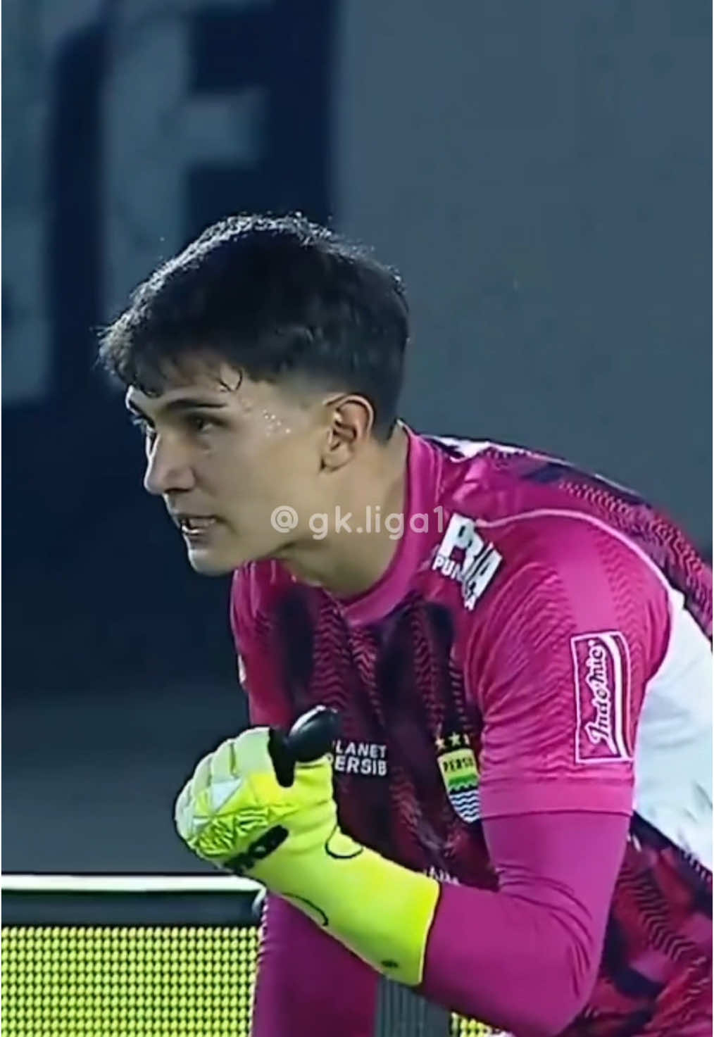 GK HIGHLIGHT — KEVIN MENDOZA 🧤 #fyp #kevinmendoza #kevin #mendoza #persib #persibbandung #bandung #indonesia #goalkeeper #highlight #goalkeepersaves #liga1 #liga1indonesia #briliga1 @Kevin Ray Mendoza 