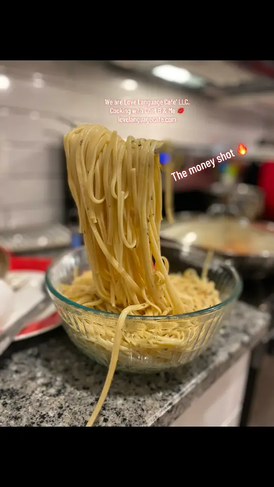 #fypシ゚viral🖤tiktok #christmas #fypageシ♡ #chef #cookbook #family #pasta 