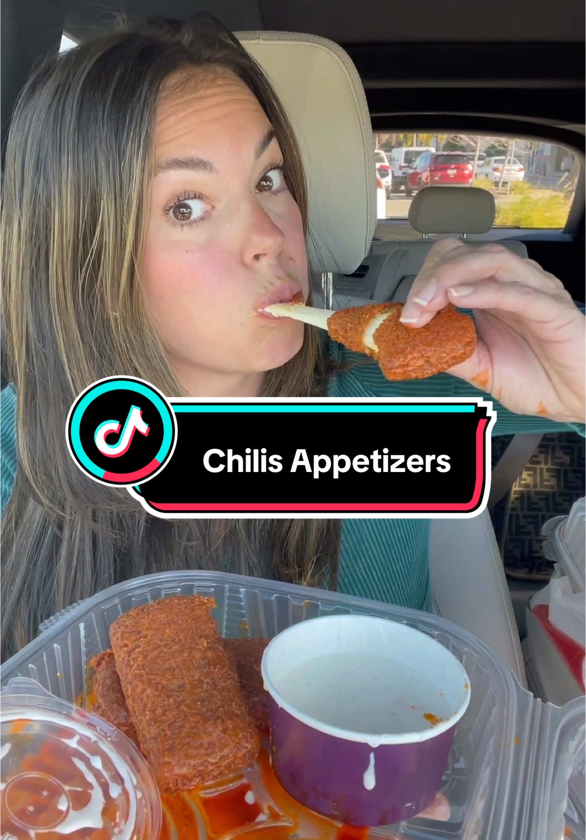 Replying to @areyoualavabeaver I never want this series to end #chilis #mukbang #foodreview #eatingshow #eatingvideo #appetizer #mozzarellasticks #chickenwings #viralfood 
