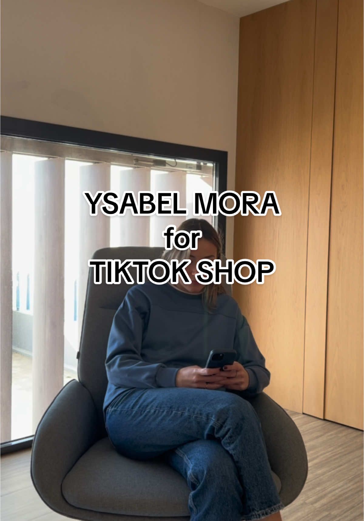 TikTok Shop llega a España y nosotras ya tenemos la plataforma disponible 😉 Iremos descubriendo contigo todas las posibilidades que tiene… ¡Estad muy atentos y atentas! 🤭 #ysabelmora #ymlovers #tiktokshopespaña #ysabelmoratiktokshop #tiktokmademebuyit #ymfortiktok #fortiktok 