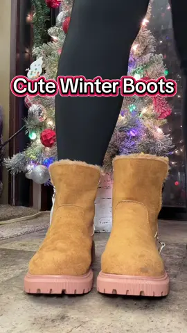 I am in LOVE with my new winter boots!! 😍😍 Make sure you size up because they do RUN SMALL! #winterboots #boots #womensboots #bootseason #tiktokshop #holidayhaul #tiktokshopholidayhaul #fashion #womensfashion 
