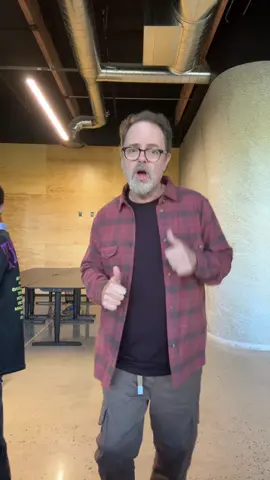 Oh look its sophia richie and jake shane  @RAINN WILSON @Soul Boom 