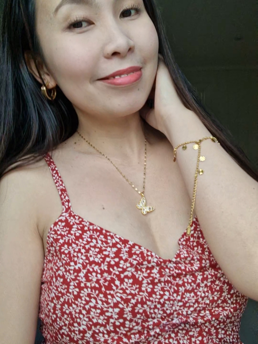WAIT..!! take a look on these nice jewelries from @ncyofficial first🥰😍. Check their website https://www.nucery.co/ and shop now. Don't forget to message me for your PROMO CODE and get a discount.😉☺️  #pinayinnorway🇳🇴🇵🇭 #norwaytiktoker #fyp #nuceryjewelry #nucery_official #jewelrylover 