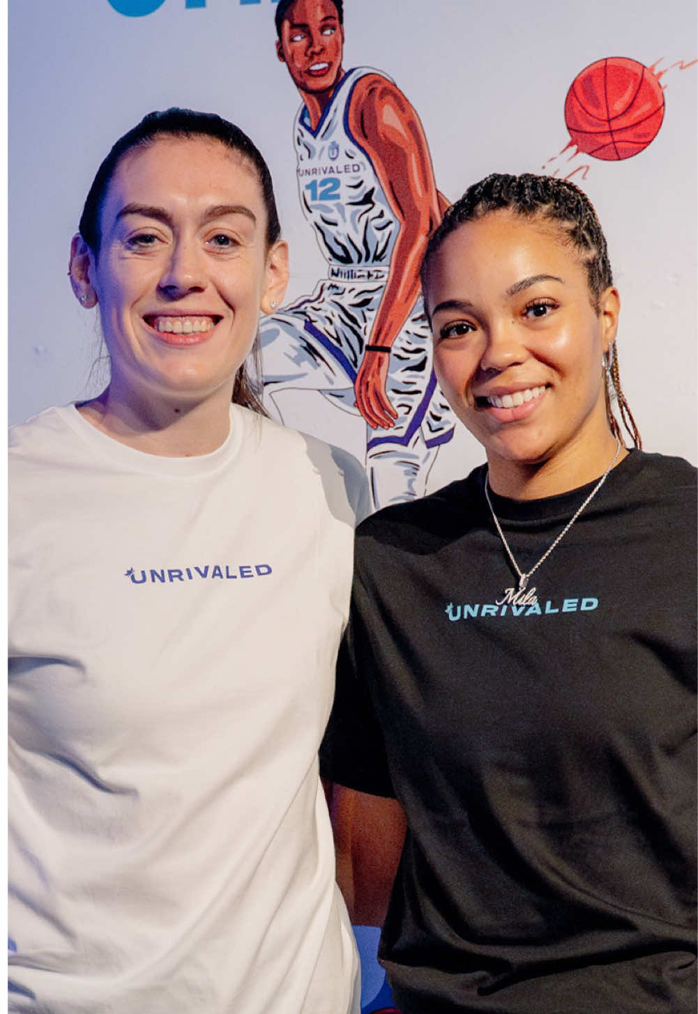 Who’s ready for Unrivaled 🙋‍♀️ #unrivaled #unrivaledwbb #wbb #womensbasketball #WNBA #breannastewart #napheesacollier #ncaawbb #nil #paigebueckers #flaujae #dodgemojo01 #brjl30501@Unrivaled Basketball @Napheesa Collier @Breanna Stewart @Flaujae @Paige Bueckers 