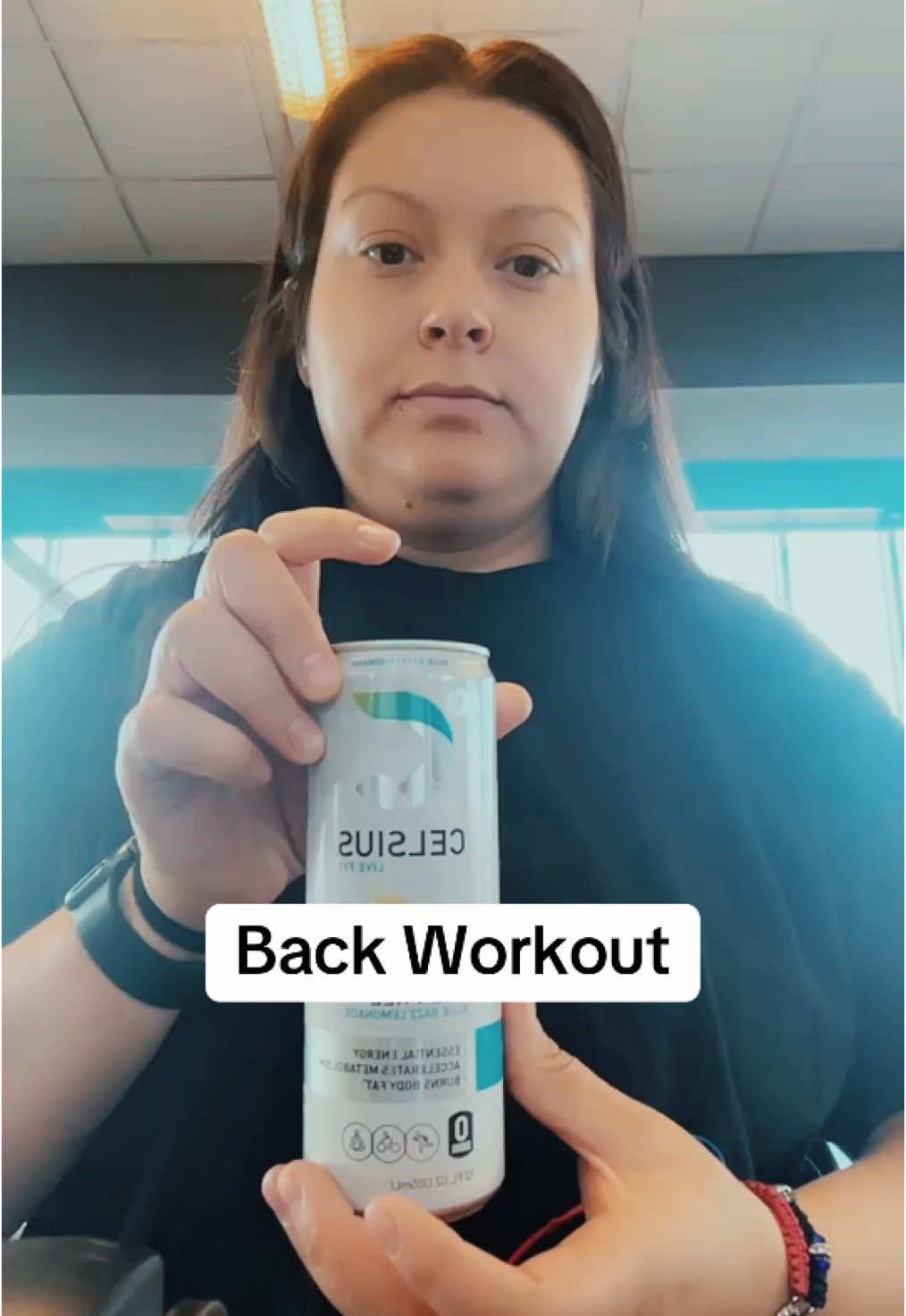 Monday back day @CelsiusOfficial #backworkout #workoutroutine #gym #celsius #weight #weightlifting #MomsofTikTok #gymgirl #girlswholift 