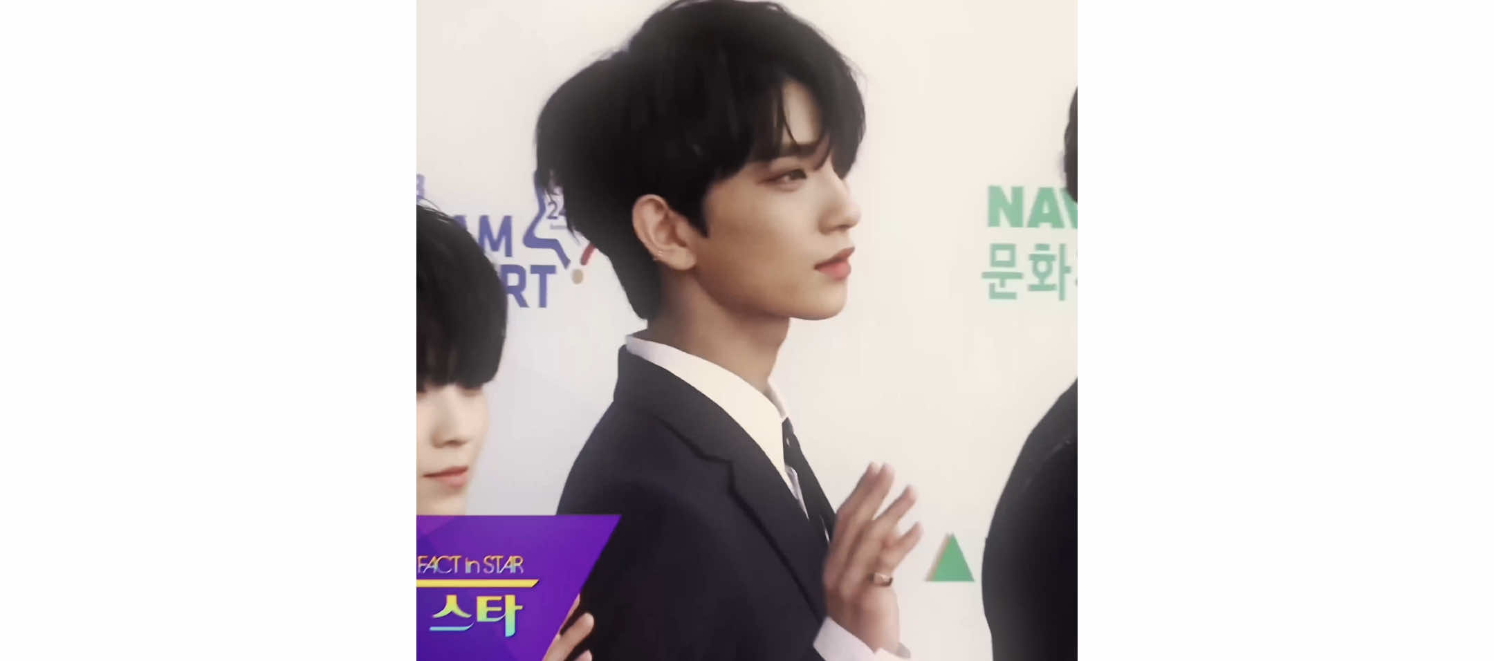 joshua ver, ill never forget him serving face at mamas while everyone else cried 😭 #joshua #joshuahong #seventeen 