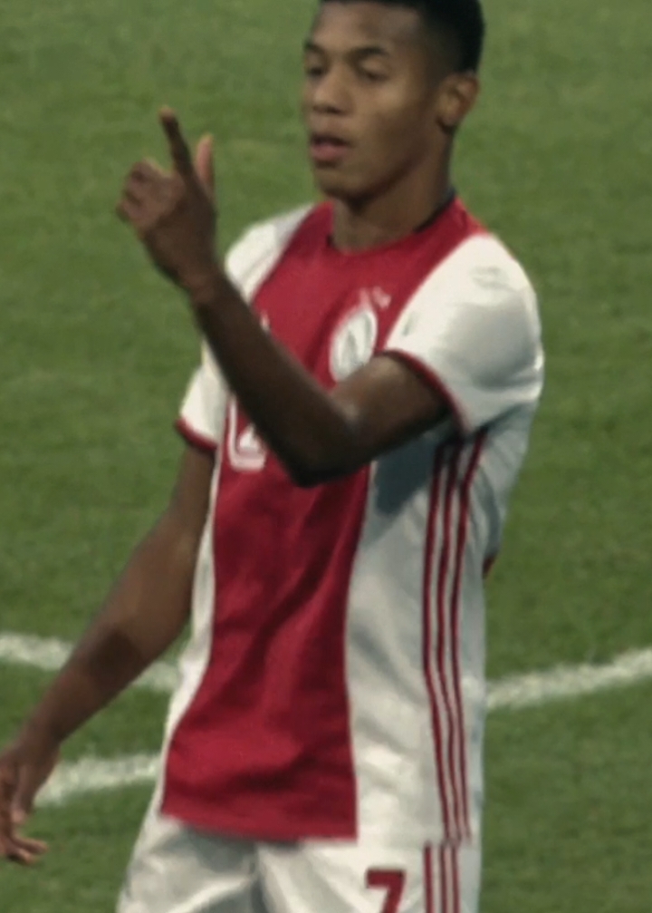 7. #davidneres #ajax #fypシ 