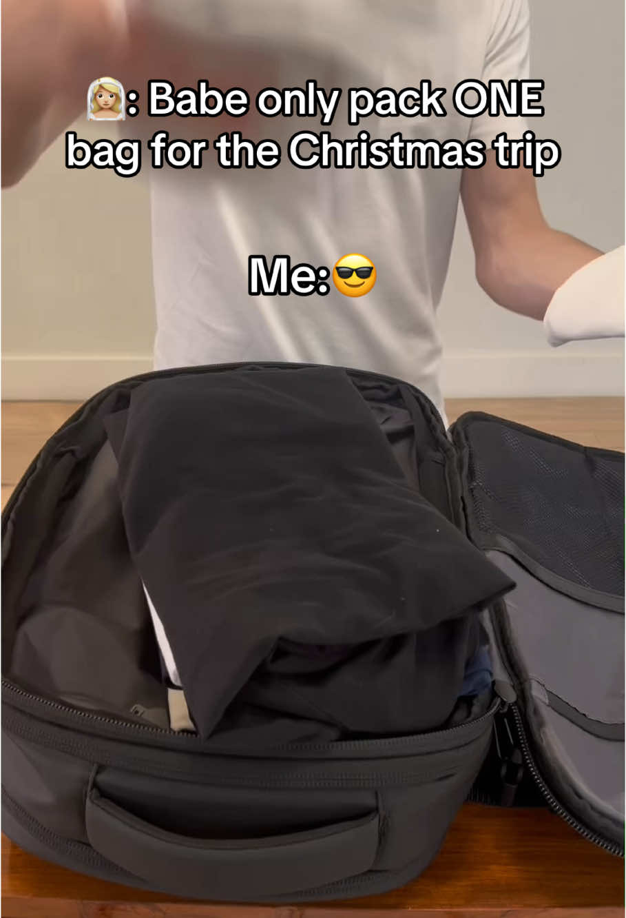 Okay honey understood 🤭 #travellife #fyp #christmas 