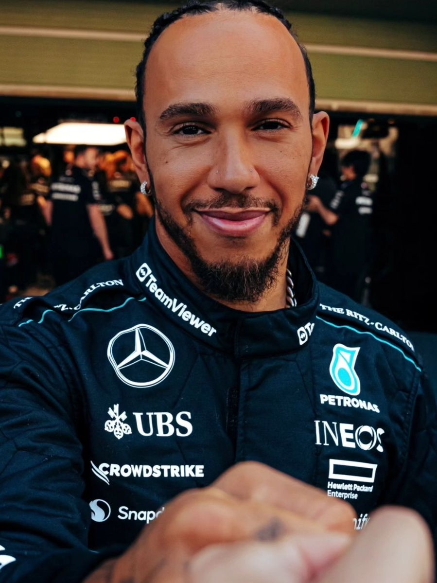 The greatest of all time, Sir Lewis Hamilton 🇧🇷 #AbuDhabiGP #lewishamilton #F1 #mercedesamgf1 @LH44BrasilTeam 