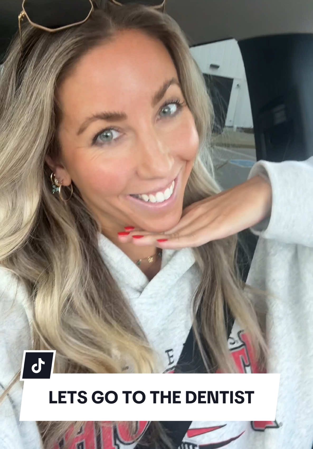 No cavities YAY! Listening to a podcast helps distract me because otherwise i really hate getting my teeth cleaned 😖 #dailyvlog #dentist #comewithme #nashvilletn #fyp #Vlogmas #Vlog 