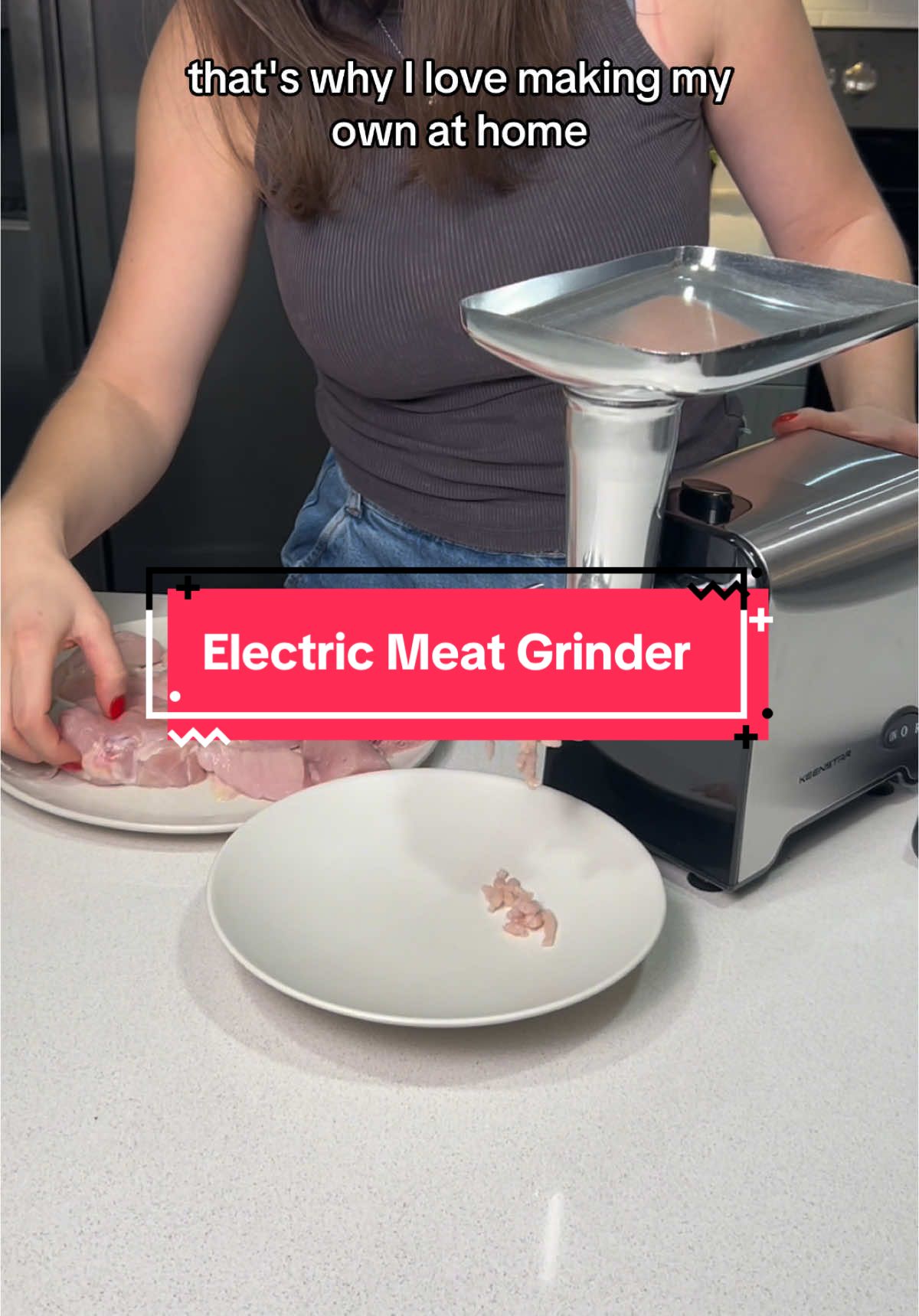 Make Fresh Ground Meat at Home with This Grinder  #MeatGrinder #HomeCooking #HealthyEating #electricmeatgrinder #KitchenEssentials #FoodPrep #GrindYourOwnMeat  #GreatDeal #HomeMadeSausage #MealPrep #KEENSTAR #CookingHacks #tiktokshopfinds #tiktokmademebuyit 