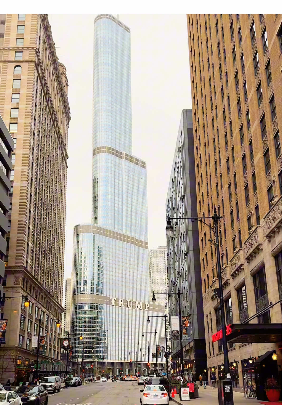 Trump Tower , Downtown Chicago, USA 🏙️🇺🇸