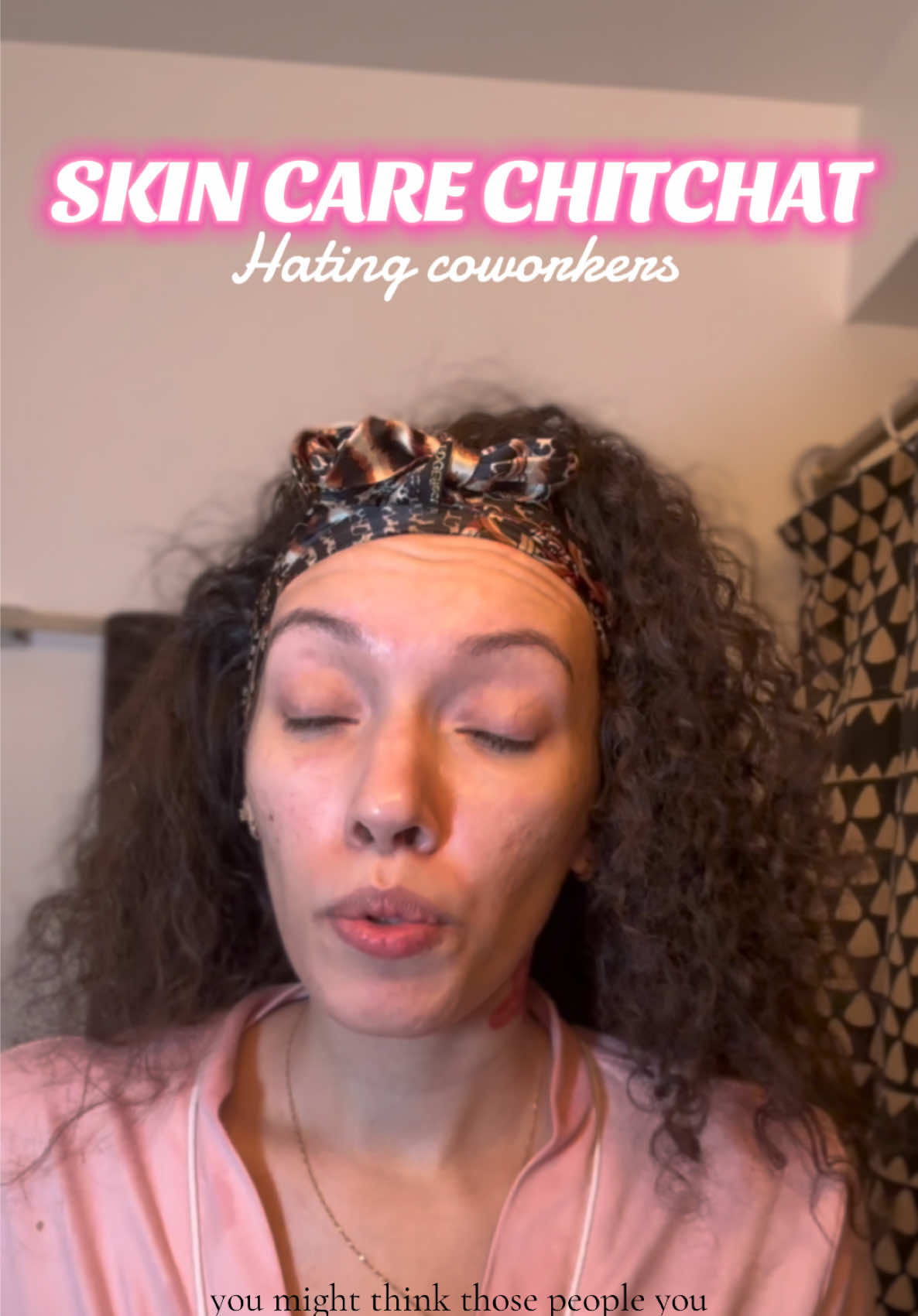 Lets get into this skincare chit chat, cause girlllll coworkers be haters fr. DONT TELL THEM ANYTHING! #hatingcoworkers #goodmoleculesskincare #goodmoleculesskincareroutine #skincarechitchat #skincareroutine #skincarechitchat #9to5problems  #9to5grind 