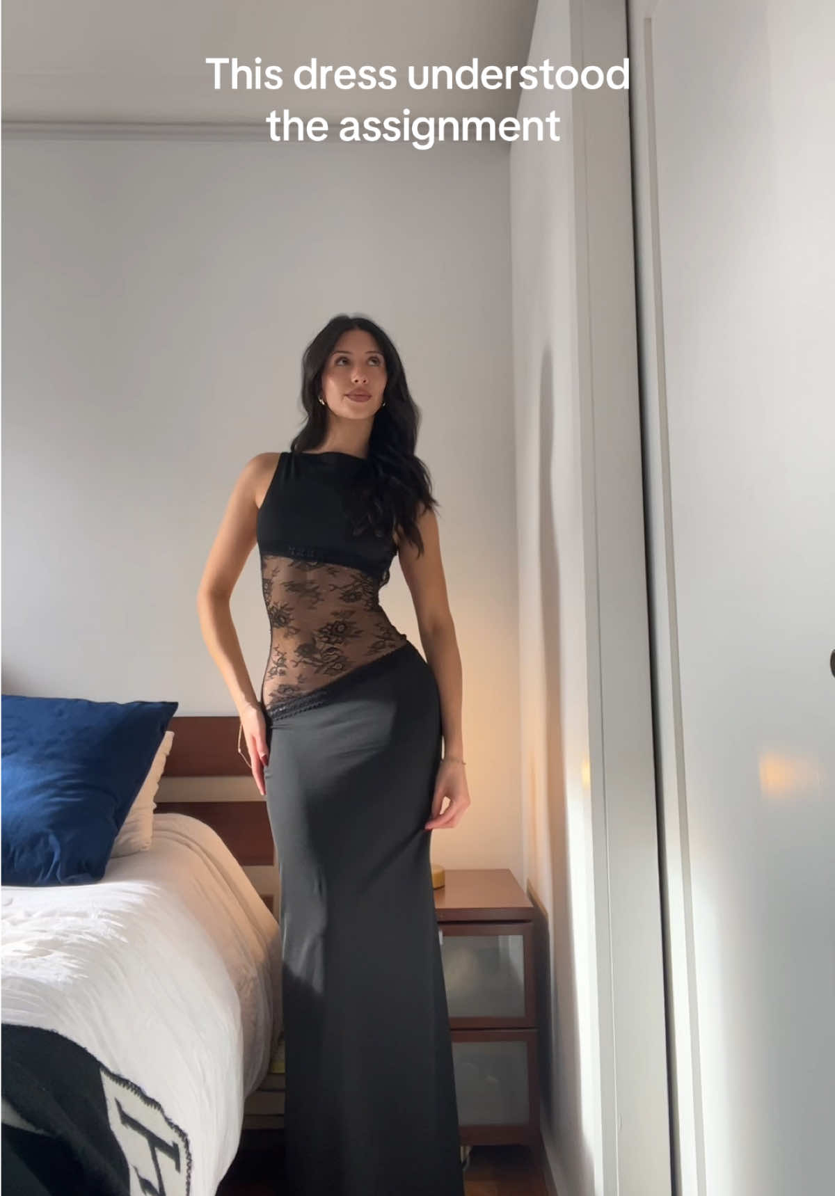 If I was a dress, this would be it @PEPPERMAYO #maxidress #birthdaydress #dresses #lace #blackdress #ootn #birthday #holidaydress #lacedress #peppermayo 