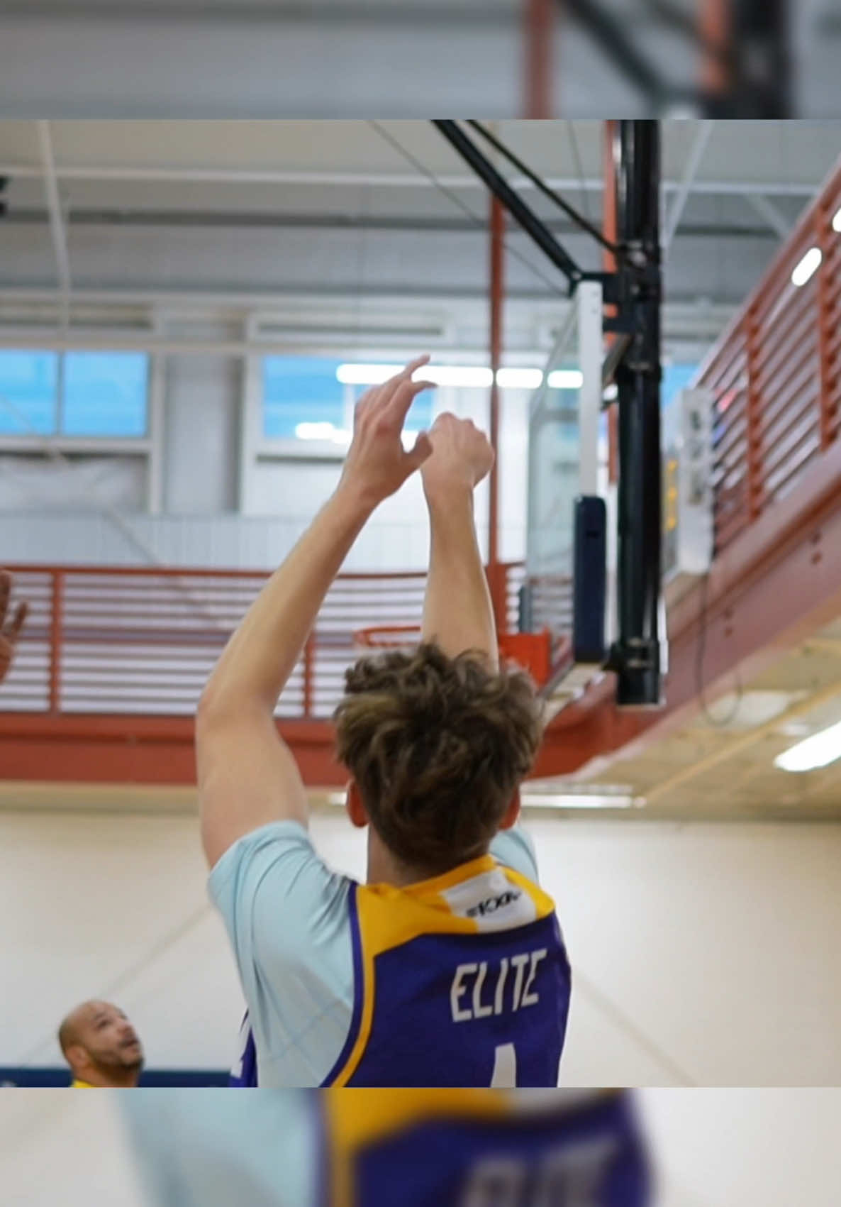 HICE 25 Y SE ENOJARON👀 VIDEO ENTERO EN YOUTUBE🫶 youtube: michael.martinez_ • • • #basketball #baloncesto #michaelmartinez #fyp #viralvideo #xybca #colombia #latino #NBA #nbalatino #youtube #Vlog #roadtopro #caminoaprofesional 