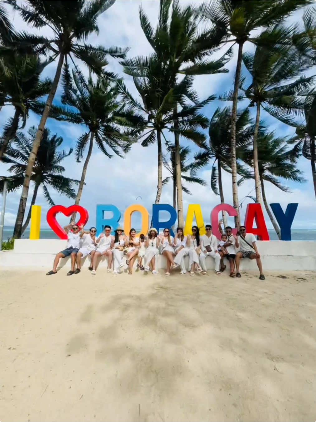 human drone in BORACAY🤩🏝️ #mrscastro #fyp #humandrone #boracay 