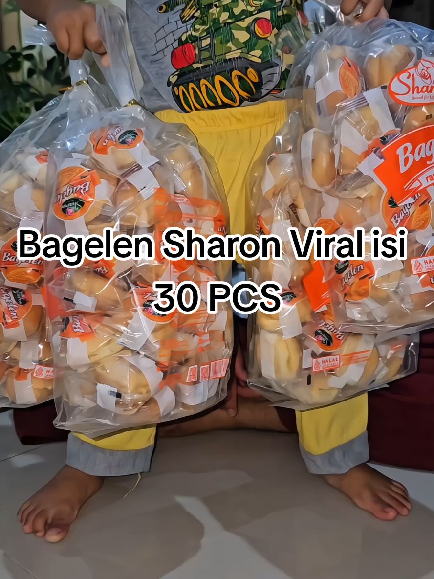 Membalas @dewilestarigordevBagelen Sharon roti kering isi 30 pcs harga murah cocok nih untuk ide jualan di warung atau stok dirumah biar hemat #bagelen #bagelensharon #bagelenrotikering #rotikering #rotikeringbaglen #rotiviral #idejualanmodalkecil #jajanantiktok #jajananviral #jagoanvideotrending #megaguncang1212 