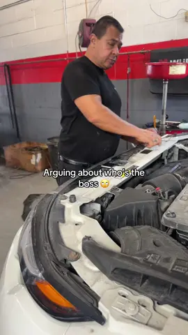 🤷‍♀️ #fyp #foryou #mechanic #apprentice #womenintrades #mechanicgirl #mechanicshop #mechaniclife #technician #cars #cargirl #garage #tiktok #reels #bluecollar #work #reels__tiktok #video #contentcreator 