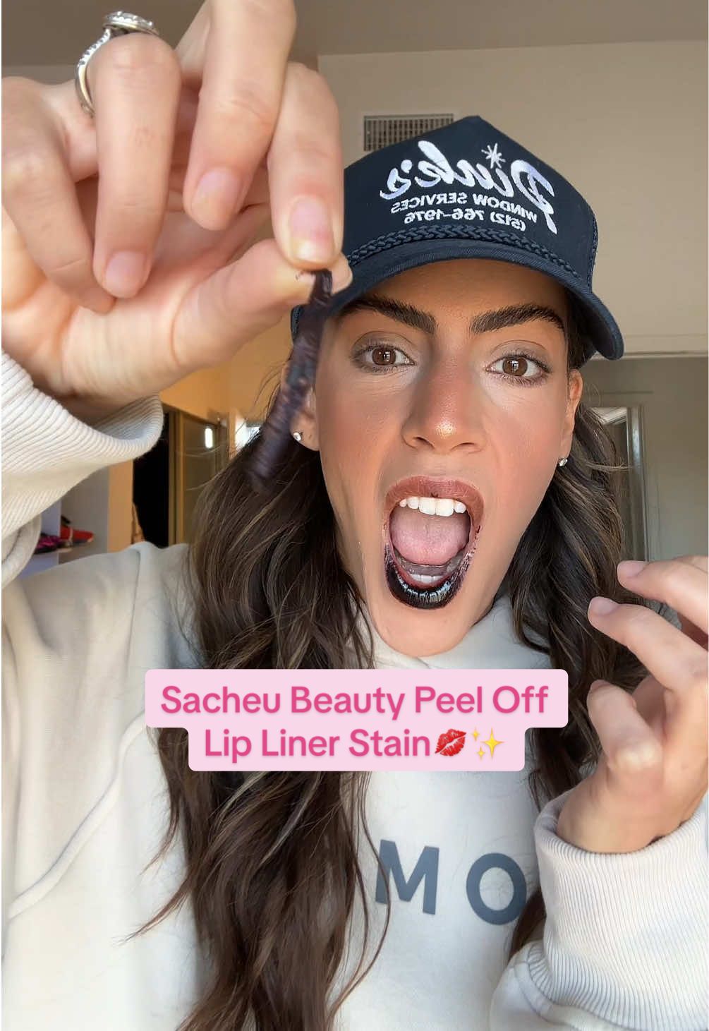 A lip stain that lasts ALL DAY✨ YES PLEASE! #falldealsforyou #tiktokshopblackfriday #makeupmusthaves #spotlightfinds #tiktokshopcybermonday #tiktokshopholidayhaul #lipstain #lipstayn #liplinerstain #liplinerstayn #lipstainpeeloff #sacheubeauty #peelofflipstain #virallipstain 