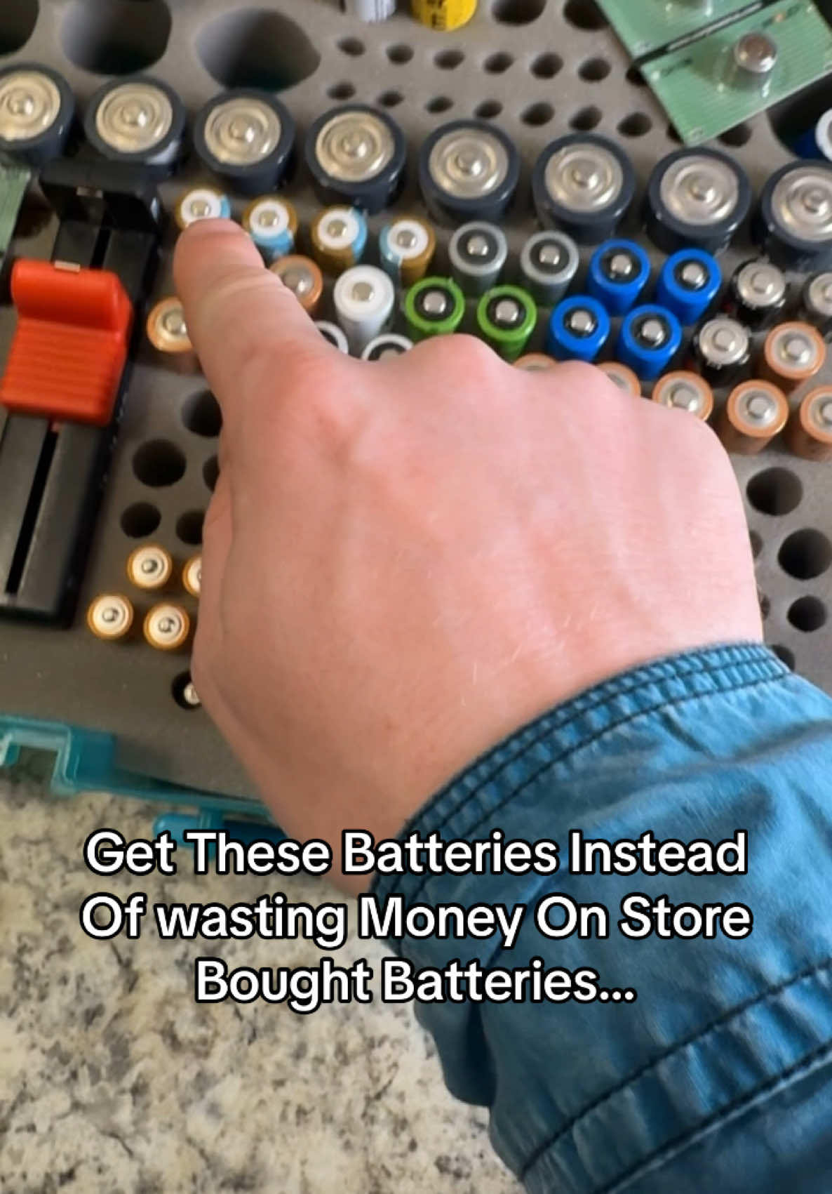 This Will Save U A Ton… #shorts #batteries #electronics #gift #tiktokshopfinds #christmas 