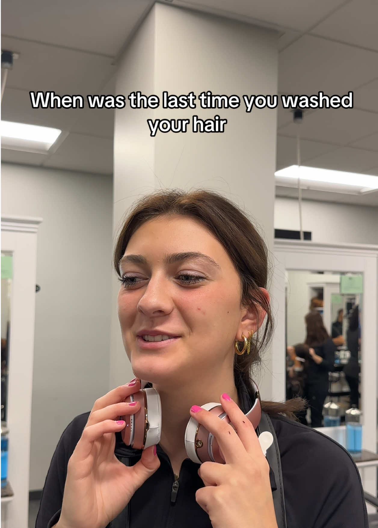 When did you wash your hair last??! #interview ##beautyschool##hair##hairstylist##cosmetology##hairschool##shampoo##hairwash##haircare##hairroutine