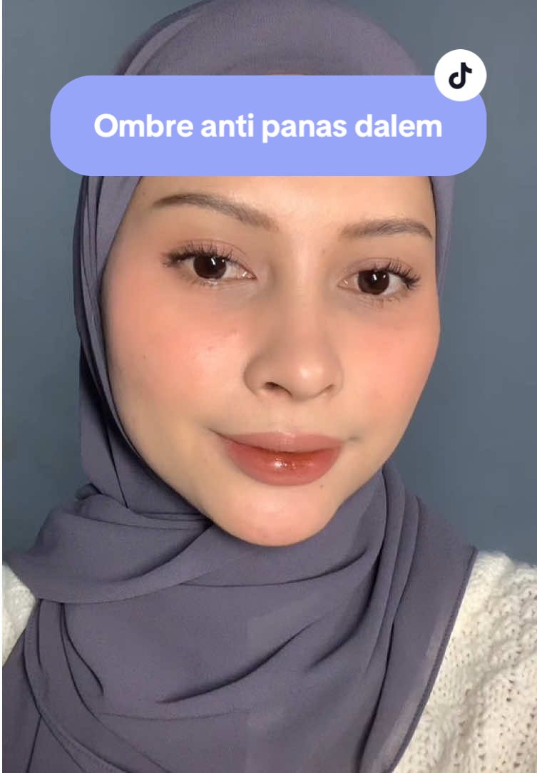 Tutorial ombre anti panas dalem cuma pakai 2 produk 💄🤩 #WardahBeauty #PromoGuncang1212 #WIBGAJIAN #MegaGuncang1212 