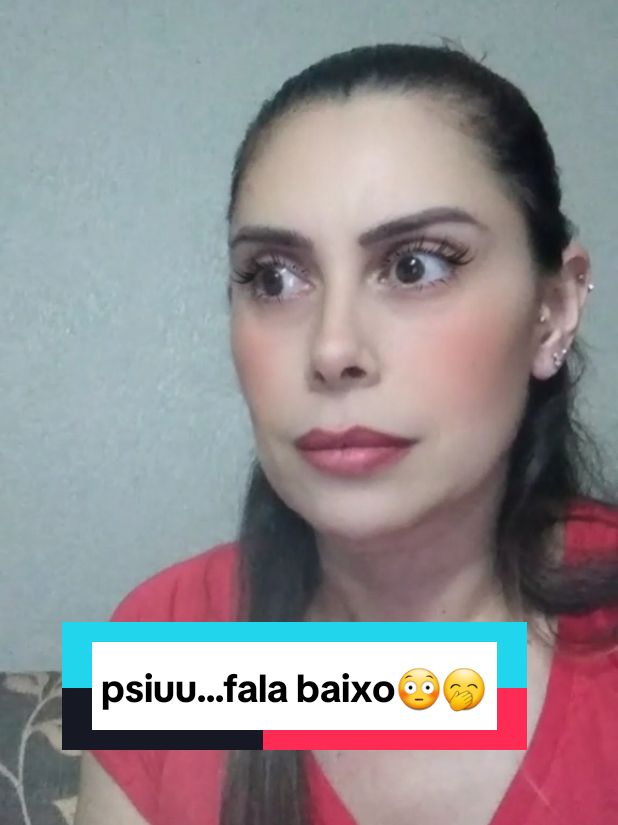 Fala baixo mulher😆🤭 #fyppp #vaiprafy #vaiprofy #monetizartiktok #humor #dublagens #vamosrir #sejafelizdoseujeito 