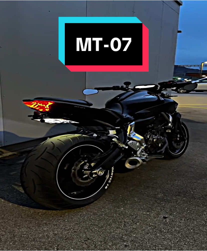 MT-07 👻  . . . . . . . . #honda #yamaha #hornet #xj6 #moto #edit #biker #editmoto #viral #mt07 #gsxs750 #suzuki #triumph 